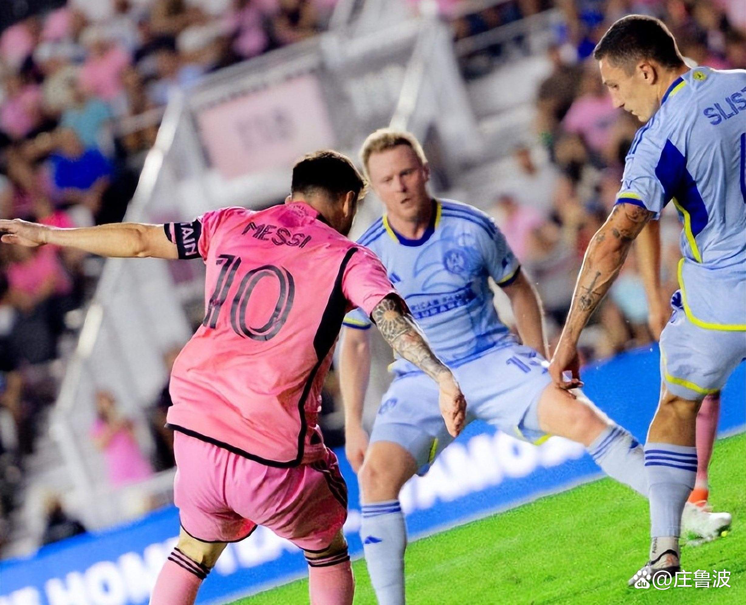 AC米兰绝杀那不勒斯，梅西扑点救主足总杯