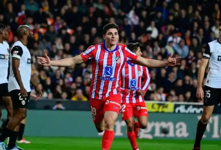 马竞绝杀曼城，阿扎尔补时绝平世界杯